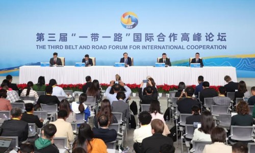 第三屆“一帶一路”高峰論壇，向各國企業(yè)家發(fā)出召喚，攜手實(shí)現(xiàn)共同發(fā)展繁榮（環(huán)球網(wǎng)）